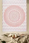Furnishful Finesse Mandala gobelenas rožinis sieninis gobelenas boho ombre sieninis rank&scaron;luostis namų ir svetainės dekorui - 76 x 102 cm