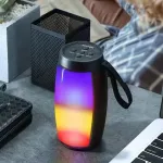 Kompiuterio kolonėlės Ne&scaron;iojama Led bluetooth kolonėlė, belaidė stereo kolonėlė su spalvinga Rgb &scaron;viesa, palaiko atminties kortelės atkūrimą, įkraunama Usb maža kolonėlė