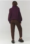 Violetinis oversized megztinis su golfu Makadamia