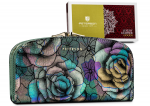 Didelė, talpi piniginė i&scaron; natūralios odos su gėlių ra&scaron;tu - Peterson