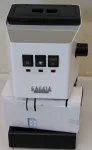 I&scaron;parduodama. Gaggia RI9481/13 Classic Evo Pump pressure 15 bar Built-in milk frother Ground 1300 W Baltas DAMAGED P