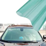 Blueshyhall Automobilio langų plėvelė, 66% Vlt žalia, saulės plėvelė, automobilio langų plėvelė, privatumo plėvelė, automobilio langas, apsauga nuo akinimo, apsauga nuo kar&scaron;čio, apsauga nuo saulės &scaron;oniniams langams (100 x 300 cm)