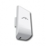 Ubiquiti NanoStation Loco M5 5GHz AirMax, 802.11a/n, 13 dBi Antenna, 23 dBm