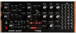 MOOG Labyrinth - pusiau modulinis analoginis sintezatorius