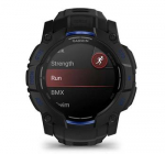 Instinct 3 &ndash; 50 mm AMOLED Black with black/bolt blue silicone band