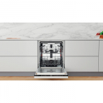 WHIRLPOOL Built-In Dishwasher WIO 3P33 PL, Energy class D, Width 60 cm, Natural Dry, Third basket, 10 programs