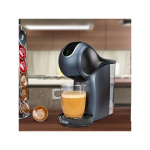 De&rsquo;Longhi Genio S Touch Nescaf&eacute; Dolce Gusto coffee machine Black