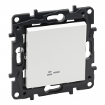 Jungiklis Legrand Niloe Step, 1 kl., balta sp.