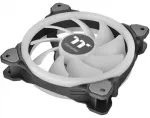 Oro au&scaron;intuvas korpusui Thermaltake Riing Trio