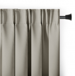 Užtemdanti užuolaida, su rai&scaron;čiu Restilo Blackout, &scaron;viesiai smėlinė, 140 cm x 270 cm