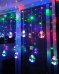 LED &scaron;viesos užuolaida, rutuliai