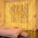 LED girlianda su nuotolinio valdymo pulteliu