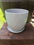 Pilkas keraminis gėlių vazonas su lėk&scaron;telė ir drenažu, 13 cm, 13 cm