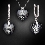 Sidabrinis papuo&scaron;alų rinkinys moterims DiamondSky Romantic Heart III R Silver Night su Swarovski kristalais