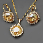 Papuo&scaron;alų rinkinys moterims DiamondSky &bdquo;Glare III (Golden Shadow)&ldquo; su Swarovski kristalais