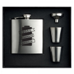 Gertuvės rinkinys su taurelėmis ir piltuvėliu "Boso baterija" (180ml)