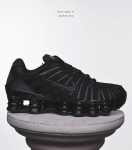 Vyri&scaron;ki kedai laisvalaikiui Nike Shox TL, juoda/raudona spalva
