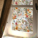 Vitražinė langų plėvelė vaivoryk&scaron;tė UV apsauga 45x110 cm 1 vnt