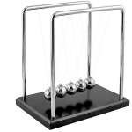 Aplikacijos, dekoracijos, lipdukai, Newton Pendulum stalo žaislas &ndash; auk&scaron;tos kokybės plieniniai rutuliai ant medinio pagrindo, &bdquo;Mittel&ldquo;
