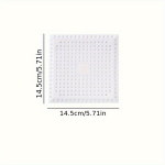 Plastikinis tinklelis rankdarbiams 14.5x14.5 cm, Baltas