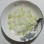 Kamėja, lapai, 15#--20pcs Aventurine Green Gradient
