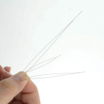 The Beadsmith didelių akučių vėrimo adatų rinkinys, 6 vnt. kortelėje, a&scaron;trūs galiukai, skirtos bendram siuvimui, audimui ir siuvinėjimui, labai lengva įverti