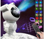 Happy people andy galaktikos ir žvaigzdžių projektorius, astronautas su kolonėle ir bluetooth garsiakalbiu