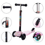 Triratis paspirtukas su &scaron;viečiančiais ratukas, juodas/rožinis