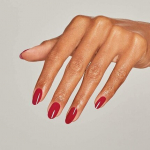 Nagų lakas Opi Emmy