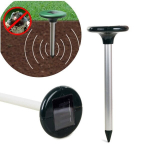 Gyvūnų repelentas su saulės baterijomis