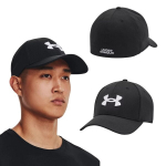 CZAPKA Under Armour Blitzing M/L &ndash; Juodos spalvos stilinga galvos apdangalas, tinkantis tiek sportui, tiek kasdienai, M/L