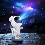 Patirkite stebuklingą pasaulį su &scaron;iuo astronauto formos žvaigždžių projektoriumi, kuris puikiai veikia ir kaip naktinė lemputė! &Scaron;is astronauto formos žvaigždžių projektorius su LED &scaron;viesa yra ne tik &scaron;velnios, raminančios &scaron;viesos &scaron;altinis, bet ir žavi ...