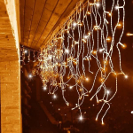 Lauko Girlianda varveklis 500 LED &Scaron;ILTA BALTA su blykstės funkcija apie 25m.