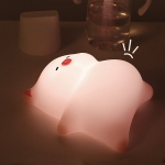 Buitinė technika, stalinė naktinė lempa "Flat pig"