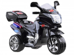 Vaiki&scaron;kas elektrinis motociklas Vespa - juodas