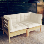 Dvivietė sodo sofa su kreminėmis pagalvėlėmis, ruda