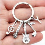 Muzikos Mėgėjo Raktų Pakabukas su Mikrofonu, Gitara ir Natomis, T