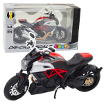 Metalinis sportinio motociklo modelis su &scaron;viesos ir garso efektais, 1:12, raudonas/auksinis
