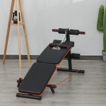 Sit Up Bank pilvo treniruoklis su treniruočių virvėmis Treniruočių suolas Daugiafunkcinis Reguliuojamas ir sulankstomas; 110 kg apkrova Plienas Juodas + raudonas 137 x 51 x 50-66 cm
