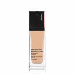 Makiažo pagrindas Shiseido Synchro Skin Radiant Lifting No. 220 Linen, 30ml