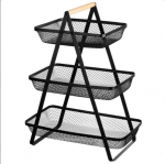 Trijų lygių metalininis vaisių ir daržovių stovas, juodas Home Deluxe