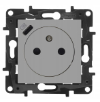 Legrand Niloe Step 863338 sieninis elektros lizdas su Usb-c