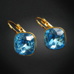 Auskarai &bdquo;Akinantys blizgesys IV (Aquamarine Blue) su Swarovskio kristalais