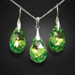 Sidabrinis papuo&scaron;alų rinkinys moterims DiamondSky &bdquo;Baroque (Peridot AB)&ldquo; su Swarovski kristalais