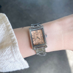 Moteri&scaron;kas laikrodis Casio Ltp-1234dd-4adf su dėžute