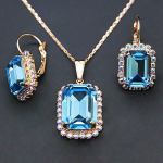 Papuo&scaron;alų rinkinys moterims DiamondSky Lourdes (Aquamarine) su Swarovski kristalais