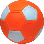 &bdquo;Kickerball&ldquo; &ndash; i&scaron;lenktas futbolo kamuolys/futbolo žaislas &ndash; &bdquo;Kick Like The Pros&ldquo;, puiki dovana berniukams