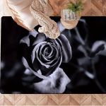 Rožių motyvo kilimas,  80 cm x 120 cm / 31,5 colio x 47,24 colio