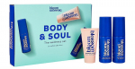 Rinkinys&nbsp;Bloom & Blossom Body & Soul: kūno kremas, 25 ml + sausas kūno aliejus, 50 ml + pur&scaron;kiklis, 40 ml
