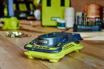 Ryobi ONE + akumuliatoriaus įkroviklis